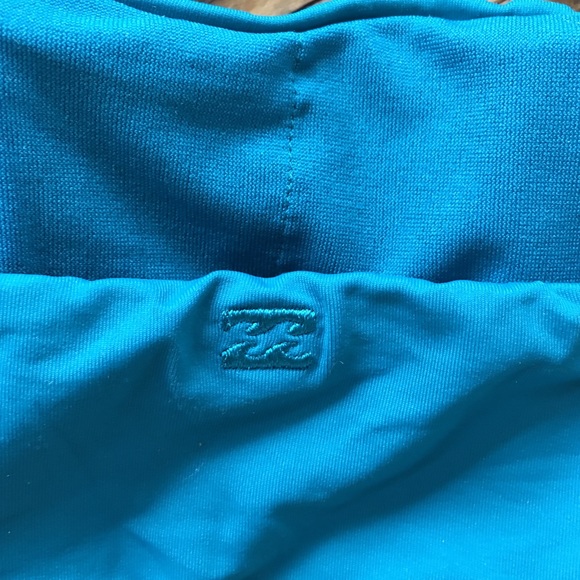 Billabong Crisscross Bikini Top - Picture 3 of 9